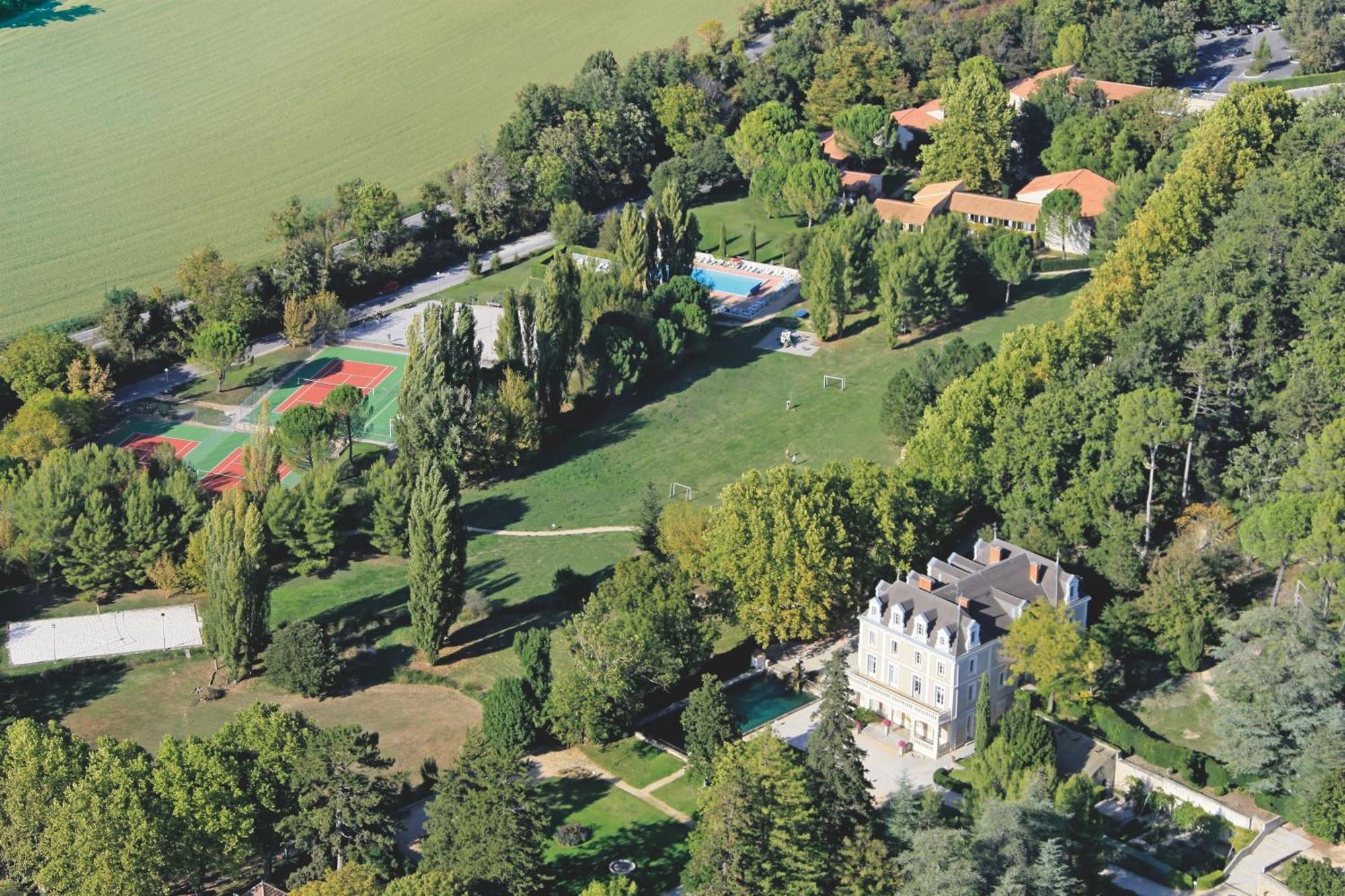 Club Vacances Bleues Domaine de Château Laval Gréoux-les-Bains Exterior foto