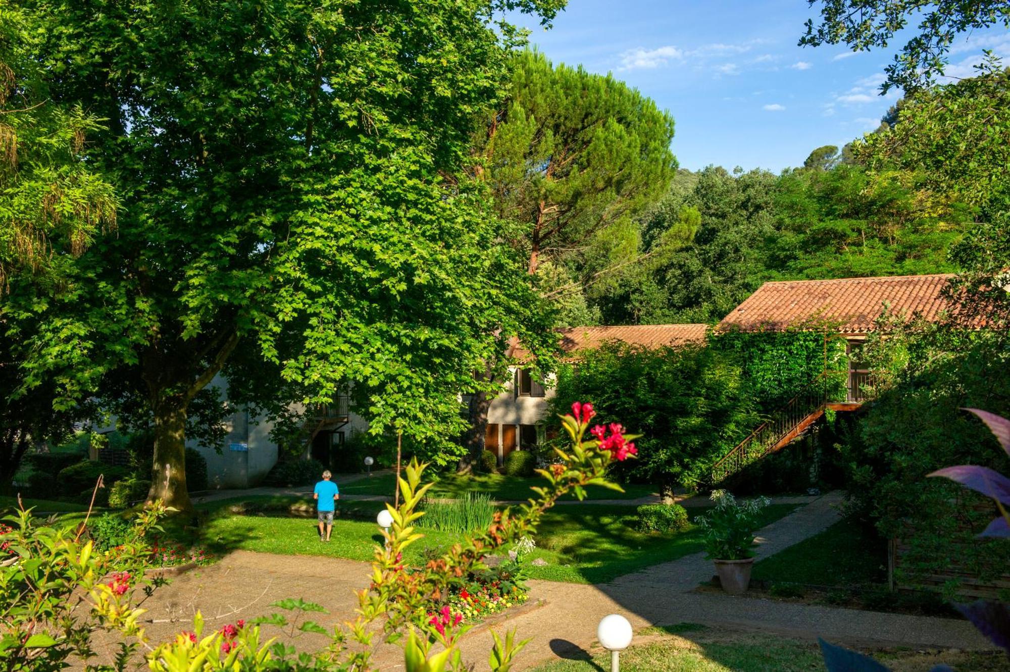 Club Vacances Bleues Domaine de Château Laval Gréoux-les-Bains Exterior foto